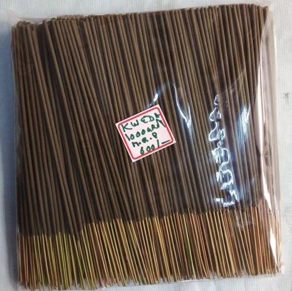 Srimatha Kweada Colour Agarbatti/Incense Sricks 1 kg Pocket - 9 inche, Purple, Kweada Colour Agarbatti/Incense Sricks 1 kg Pocket