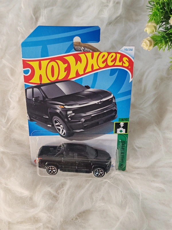 HOTWHEELS Hot Wheels 1:64 Scale|SILVERADO EV RST|HW GREEN SPEED|8/10|110/250