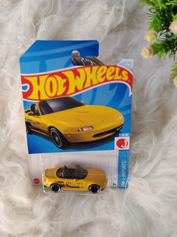 HOTWHEELS Hot Wheels 1:64 Scale|91 MAZDA MX-5 MIATA|HW JMPORTS|6/10|120/250