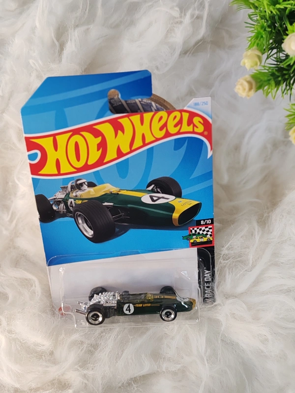 HOTWHEELS Hot Wheels 1:64 Scale|67 LOTUS TYPE 49|HW RACE DAY|8/10|188/250