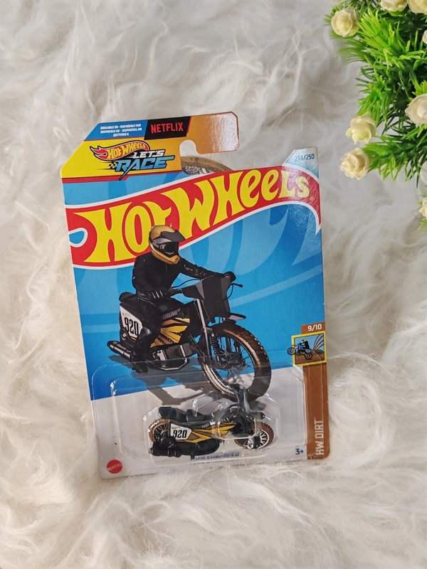 HOTWHEELS Hot Wheels 1:64 Scale|TRED SHREDDER|HW DIRT|9/10|234/250