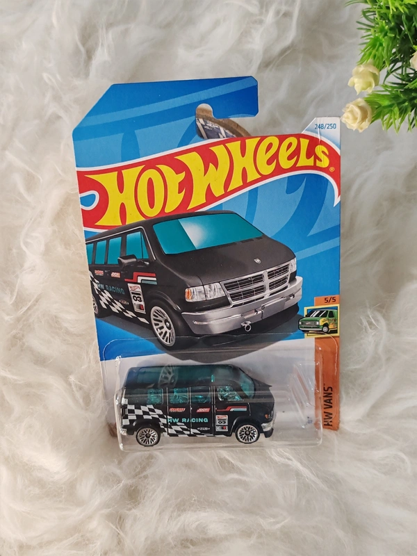 HOTWHEELS Hot Wheels 1:64 Scale|DODGE VAN|HW VANS|5/5|248/250