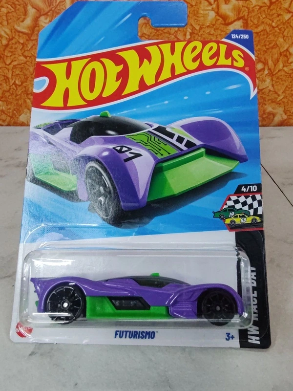 HOTWHEELS Hot Wheels 1:64 Scale | FUTURISMO | HW Race Day | Purple | 4/10 | 124/250