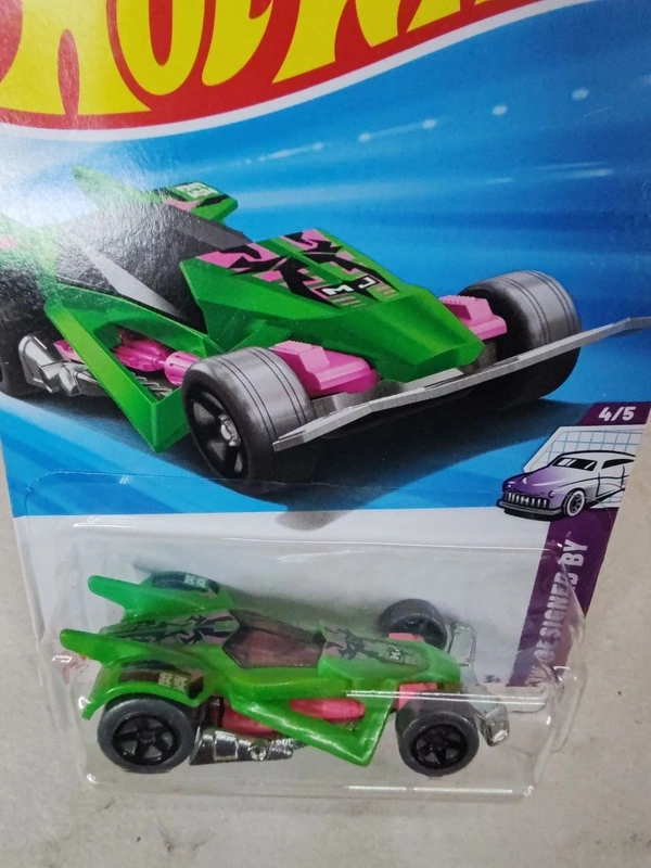 HOTWHEELS Hot Wheels 1:64 Scale | RD-06 | HW Designed By | GREEN | 4/5 | 105/250