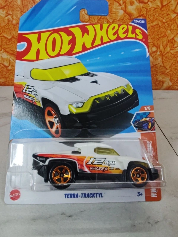 HOTWHEELS Hot Wheels 1:64 Scale | TERRA-TRACKTYL | HW Track Champs | WHITE | 1/5 | 204/250