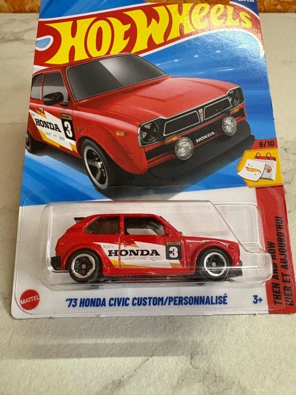 Hot Wheels 1:64 Scale | '73 HONDA CIVIC CUSTOM / PERSONNALISE | Then And Now | Spectraflame Red | Case M | 231/250