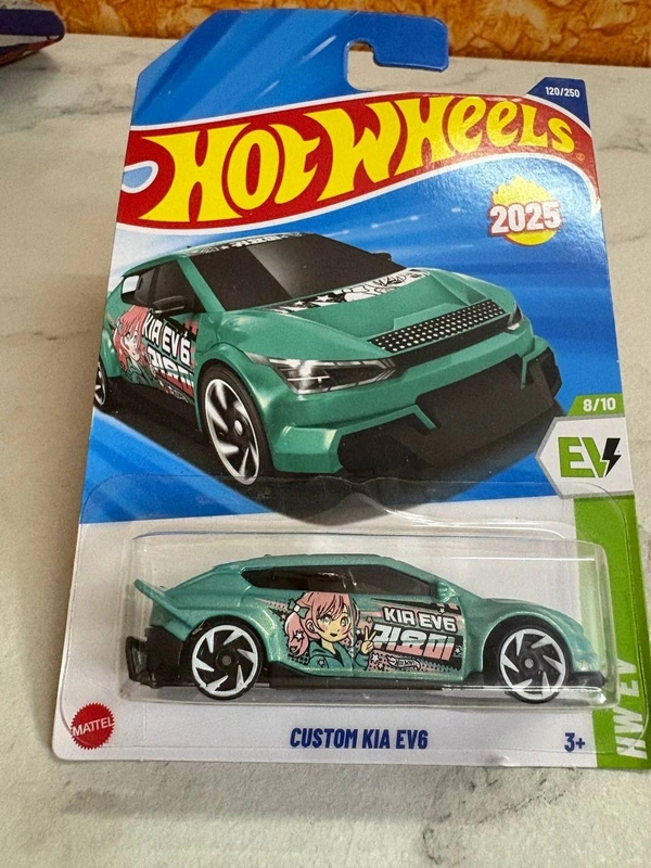 Hot Wheels 1:64 Scale | CUSTOM KIA EV6 | HW EV | Metalflake Teal | Case L&M | 120/250
