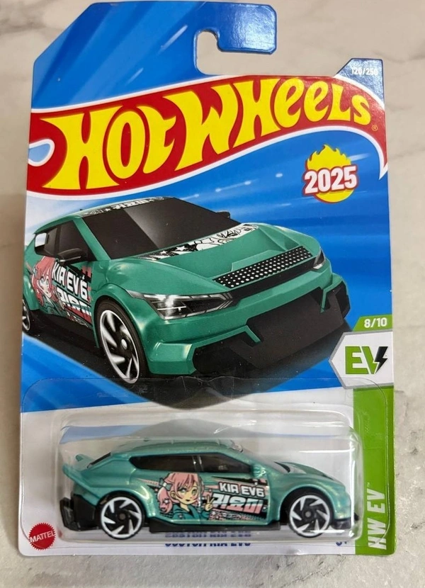 Hot Wheels 1:64 Scale | CUSTOM KIA EV6 | HW EV | Metalflake Teal | Case L&M | 120/250