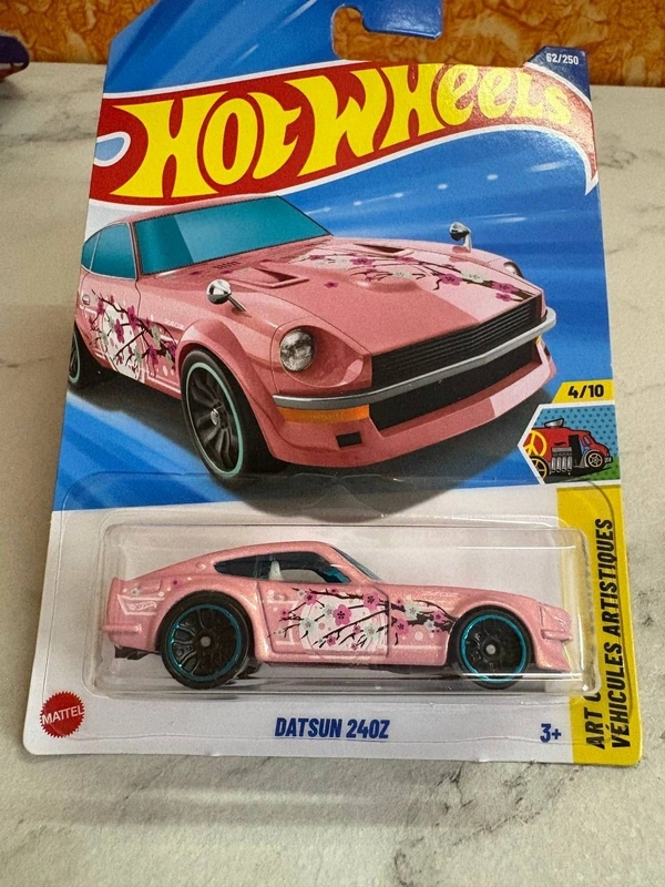 Hot Wheels 1:64 Scale | DATSUN 24OZ | Art Cars | PINK | Case M | 62/250