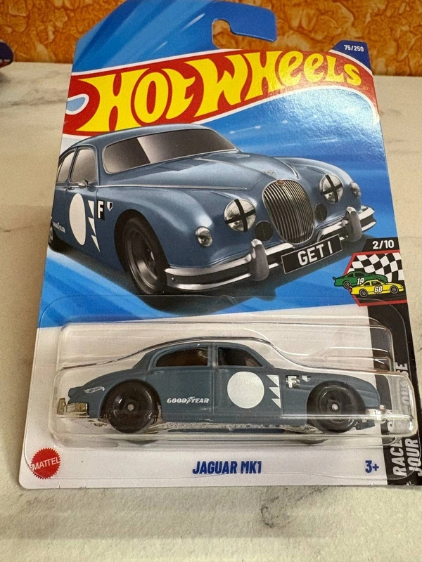 Hot Wheels 1:64 Scale | JAGUAR MK1 | Race Day | Blue Grey | Case M | 75/250