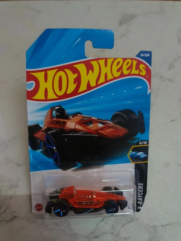 Hot Wheels 1:64 Scale | ARROW DYNAMIC | X-Raycers | Orange | Case L&M | 64/250