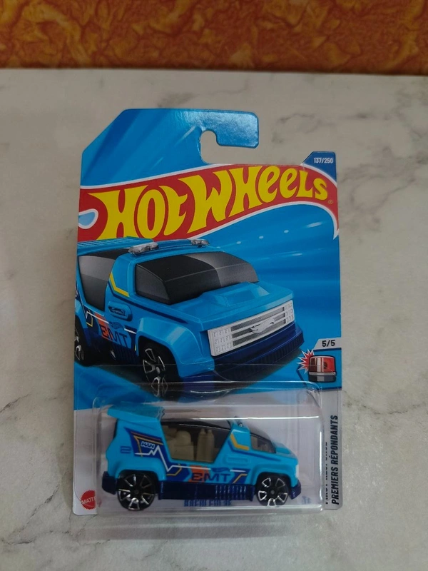 Hot Wheels 1:64 Scale | RAPID PULSE | HW First Response | Blue | Case M | 137/250