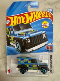 Hot Wheels 1:64 Scale | DRIFT-ENDER | HW First Response | Blue | Case L&M | 114/250
