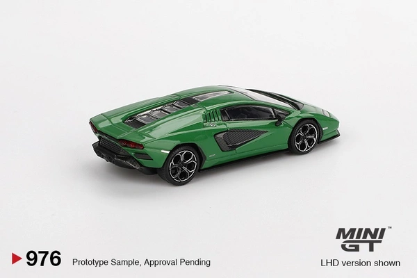 MINI GT Mini GT #976 : Lamborghini Countach LPI 800-4 Verde Medio