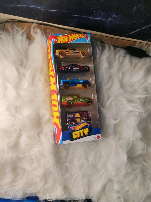 Hot Wheels Car CITY Pack of 5 ( TIME SHIFTER | SURF DUTY | NIGHT SHIFTER | BREAD BOX | DRONE DUTY)