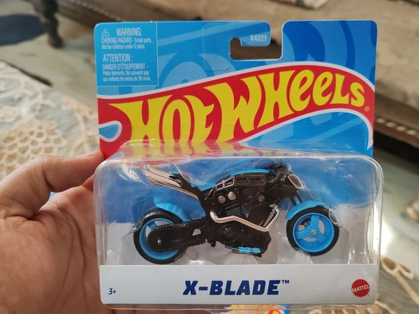 Hotwheels X-BLADE BIKE