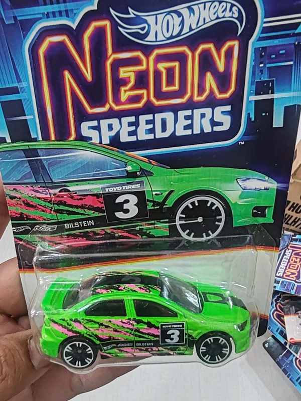 Hot Wheels NEON SPEEDERS | 2008 LANCER EVOLUTION|HLH72| 3:8
