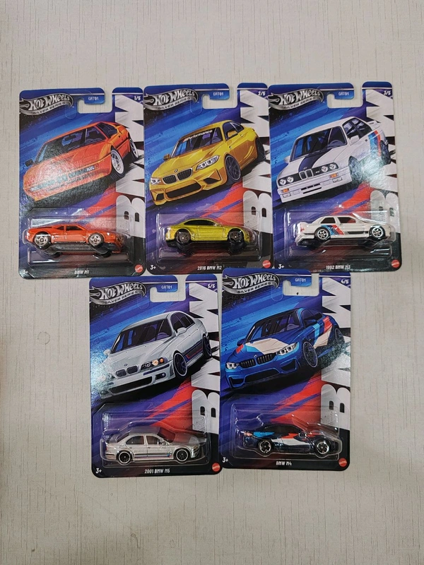 Hot Wheels Sliver Series |BMW M1|2016 BMW M2|1992 BMW M3|BMW M4|2001 BMW M5 Set Of 5