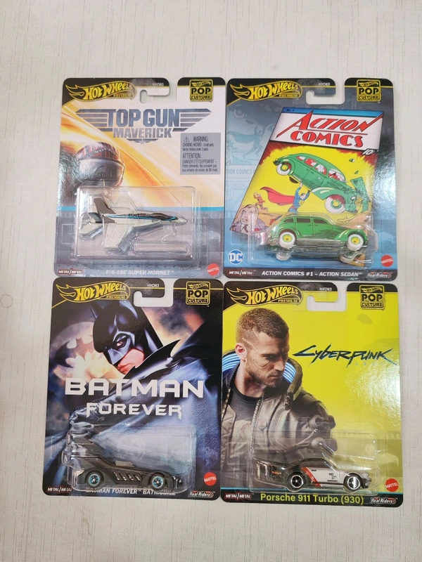 Hotwheels Premium 2025 | BATMAN FOREVER BATMOBILE|PORSHE 911 TURBO (930)|ACTION COMICS #1 - ACTION SEDAN|F/A-18E SUPER HOENET | Pop culture |SET OF 4 CARS