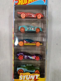 Hot Wheels STUNT TRACKS  Pack of 5 ( SCOOPA DI FUEGO | LA FASTA. | REV ROD™ | TORQUE TWISTER | LIGHTNIN' BUG™ )