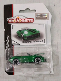Majorette | Porsche 911 Carrera S | Diecast Car Model | Dark Green |1:64 Scale