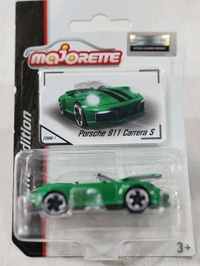 Majorette | Porsche 911 Carrera S | Diecast Car Model | Dark Green |1:64 Scale