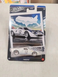 HOTWHEELS Hot Wheels SILVER SERIES | NATIONAL ICONS | SET OF 5 CARS |'60s FIAT 500 D MODIFICADO| 1971 NISSAN SYLINE HT 2000 GT-R |'67 PORSCHE 911 R | FORD GT40 |JAGUAR LIGHTWEIGHT E-TYPE | HRT81