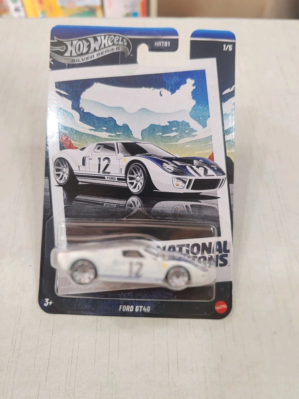 HOTWHEELS Hot Wheels SILVER SERIES | NATIONAL ICONS | SET OF 5 CARS |'60s FIAT 500 D MODIFICADO| 1971 NISSAN SYLINE HT 2000 GT-R |'67 PORSCHE 911 R | FORD GT40 |JAGUAR LIGHTWEIGHT E-TYPE | HRT81