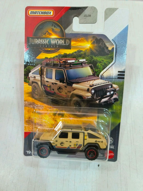 MATCHBOX  | '19 Jeep, Gladiator| JURASSIC WORLD REBIRTH | JGL59