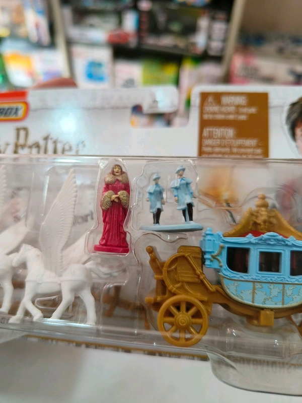 MATCHBOX  | HARRY POTTER BEAUXBATON CARRIAGE/CARROSSE DE BEAUXBATONS | ADVENTURE PACK | H1235