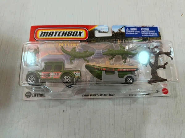 MATCHBOX  | SWAMP RAIDER / MBX RAFT BOAT | ADVENTURE PACK | H1235 | CROCODILE COUNTRY