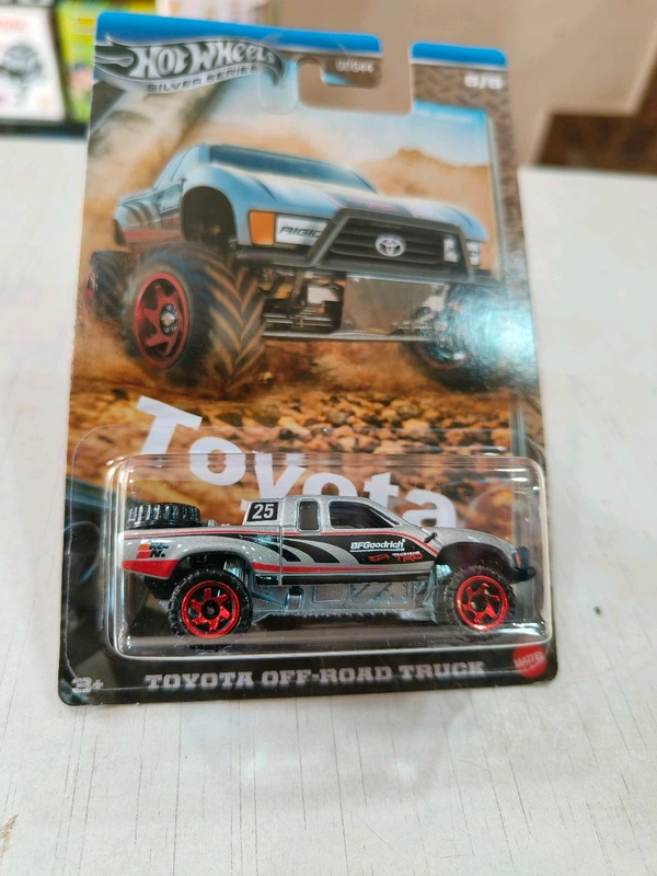 Hot Wheels SILVER SERIES | TOYOTA TRUCKS | TOYOTA OFF-ROAD TRUCK | GDG44