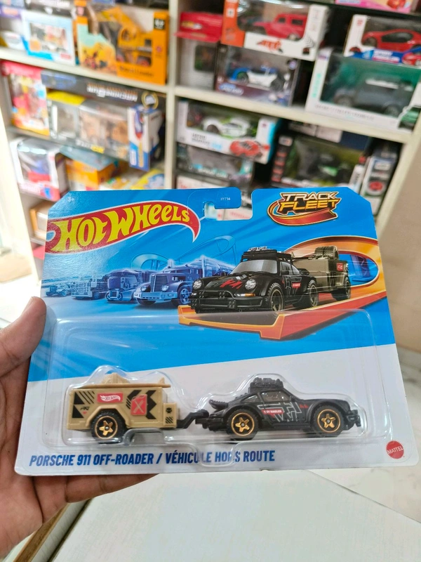 HOTWHEELS Hot Wheels TRUCK FLEET | PORSCHE 911 OFF - ROADER / VEHICULE HORS ROUTE | HYT56