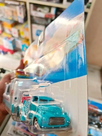 HOTWHEELS Hot Wheels SUPER RIGS | SWEET DELIVERY | BDW51