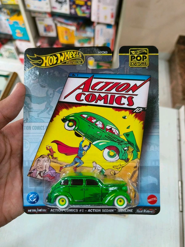 HOTWHEELS Hotwheels Premium 2025 | ACTION COMICS #1- ACTION SEDAN | REAL RIDERS | Pop culture | HXD63