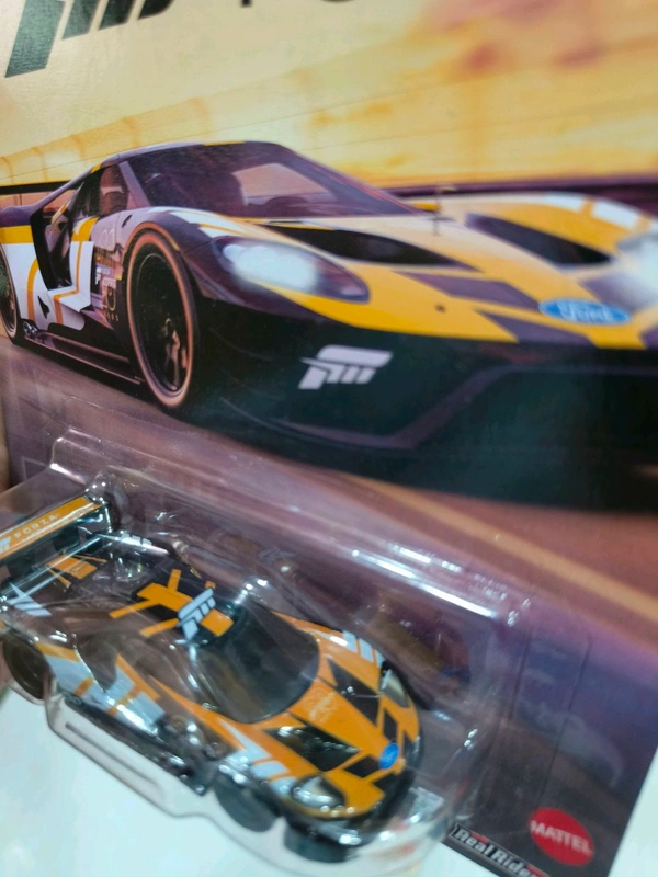 HOT WHEELS Hotwheels Premium 2025 | 2016 FORD GT RACE / COURSE | FORZA | REAL RIDERS | Pop culture | HXD63