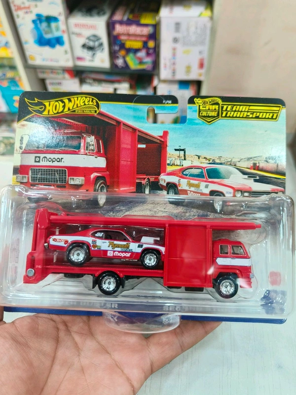 HOT WHEELS Hotwheels Premium 2025 | '73 PLYMOUTH DUSTER | SECOND STORY LORRY | TEAM TRANSPORT | CAR CULTURE | REAL RIDERS | FLF56 | #82