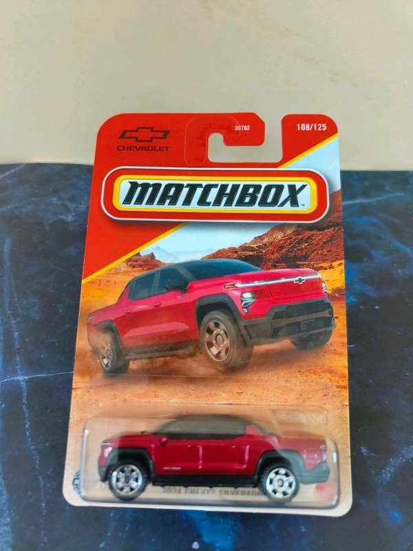 MATCHBOX | 2024 CHEVY SILVERADO EV | CHEVROLET | 108/125