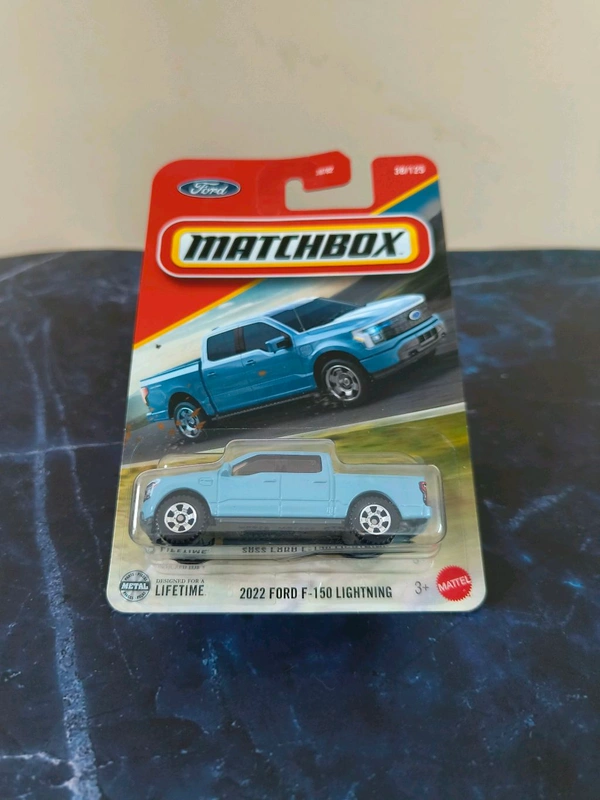 MATCHBOX | 2022 FORD F-150 LIGHTNING | FORD | 38/125