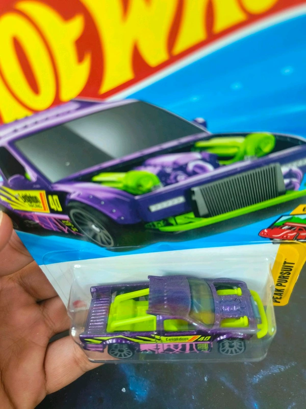 Hot Wheels LIMITED GRIP | Peak Pursuit | Violet | 6/10 | 236/250