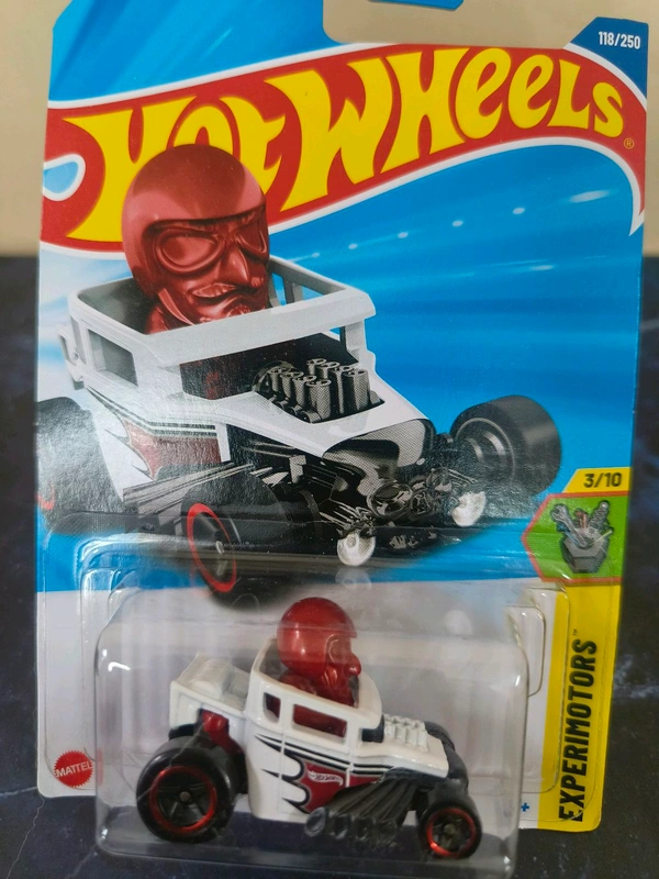 Hot Wheels SKULL SHAKER | Experimotors | White | 3/10 | 118/250