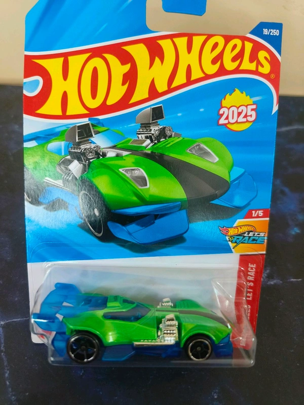 Hot Wheels SUPER TWIN MILL | Hot Wheels Let's Race | Green/Blue | 19/250