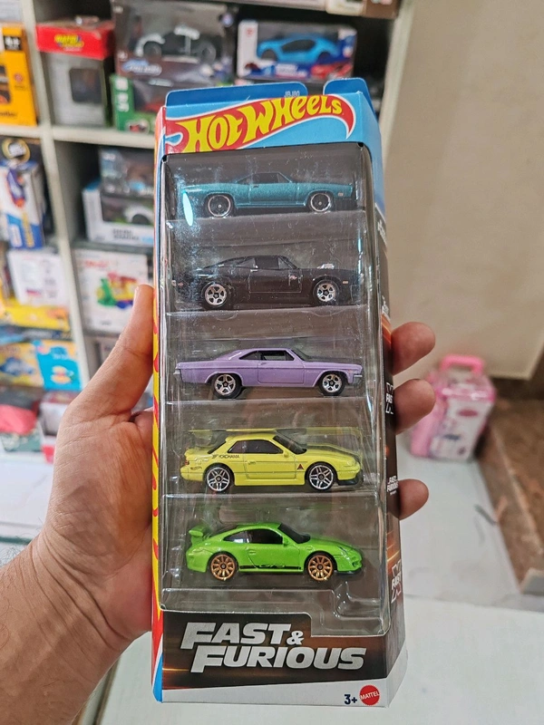 HOTWHEELS Fast & Furious Pack of 5 | 70 Dodge Charger RT | 1966 Chevrolet Impala | Porsche 911 GT3 RS | '68 Plymouth Barracuda Formula S | Nissan Silvia (S13) 