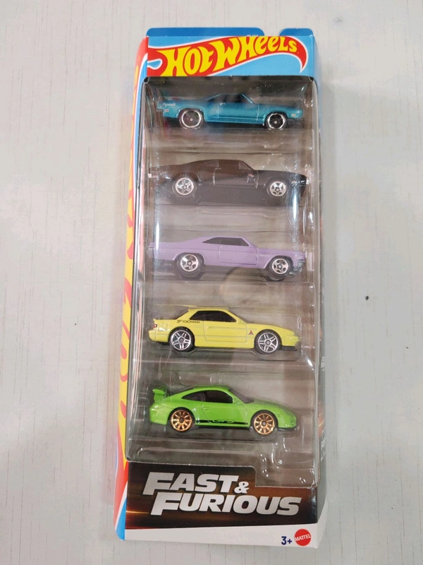 HOTWHEELS Fast & Furious Pack of 5 | 70 Dodge Charger RT | 1966 Chevrolet Impala | Porsche 911 GT3 RS | '68 Plymouth Barracuda Formula S | Nissan Silvia (S13) 