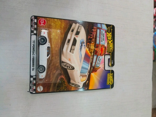 HOTWHEELS '77 PONTIAC FIREBIRD TA | BOULEVARD | Hot wheels Premium 2025 | GJT68