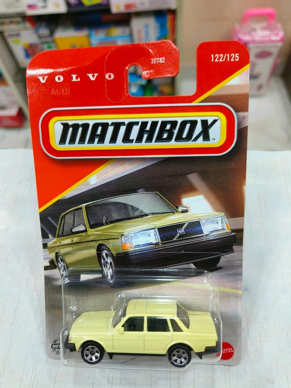 MATCHBOX | 1986 VOLVO 240 | VOLVO | 122/125