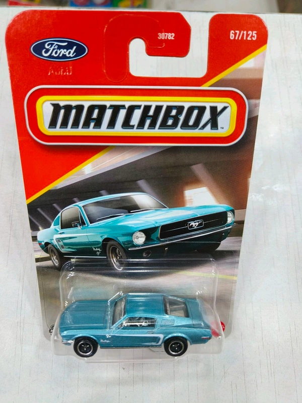 MATCHBOX | 1968 FORD MUSTANG FASTBACK | FORD | 67/125