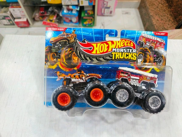 HW TIGER SHARK | 5 ALARAM | HOT WHEELS MONSTER TRUCKS 1:64 SCALE | FYJ64
