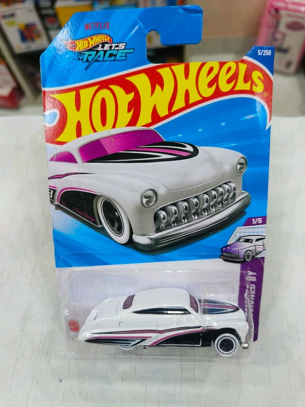 HOT WHEELS Hotwheels | PURPLE PASSION | HW Designed By | WHITE | IMPORTED | H CASE | 5/250