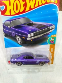 HOT WHEELS Hotwheels | ‘70 DODGE HEMI CHALLENGER | HW ‘70s Vs. ‘90s | Purple | IMPORTED | H CASE | 164/250